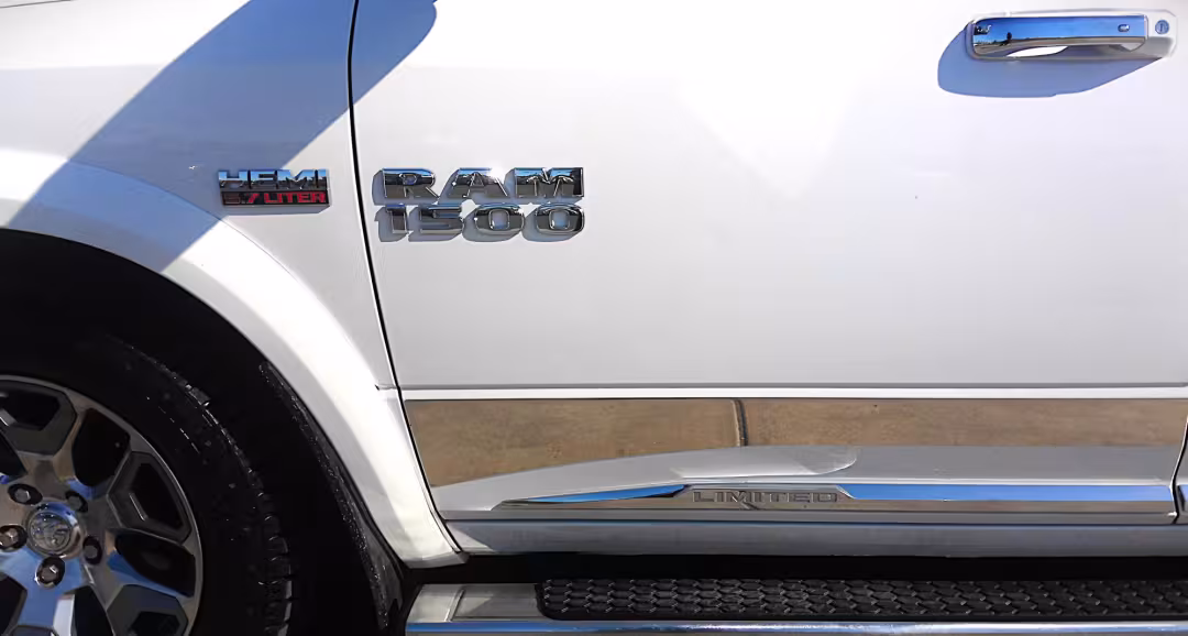 2017 Ram 1500 - 1C6RR7PT7HS653423 - Image #3